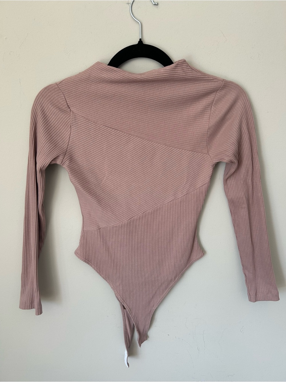 All Saints Gia Ribbed Long-Sleeve One-Piece Bodysuit in Dusty Rose, Sz 0